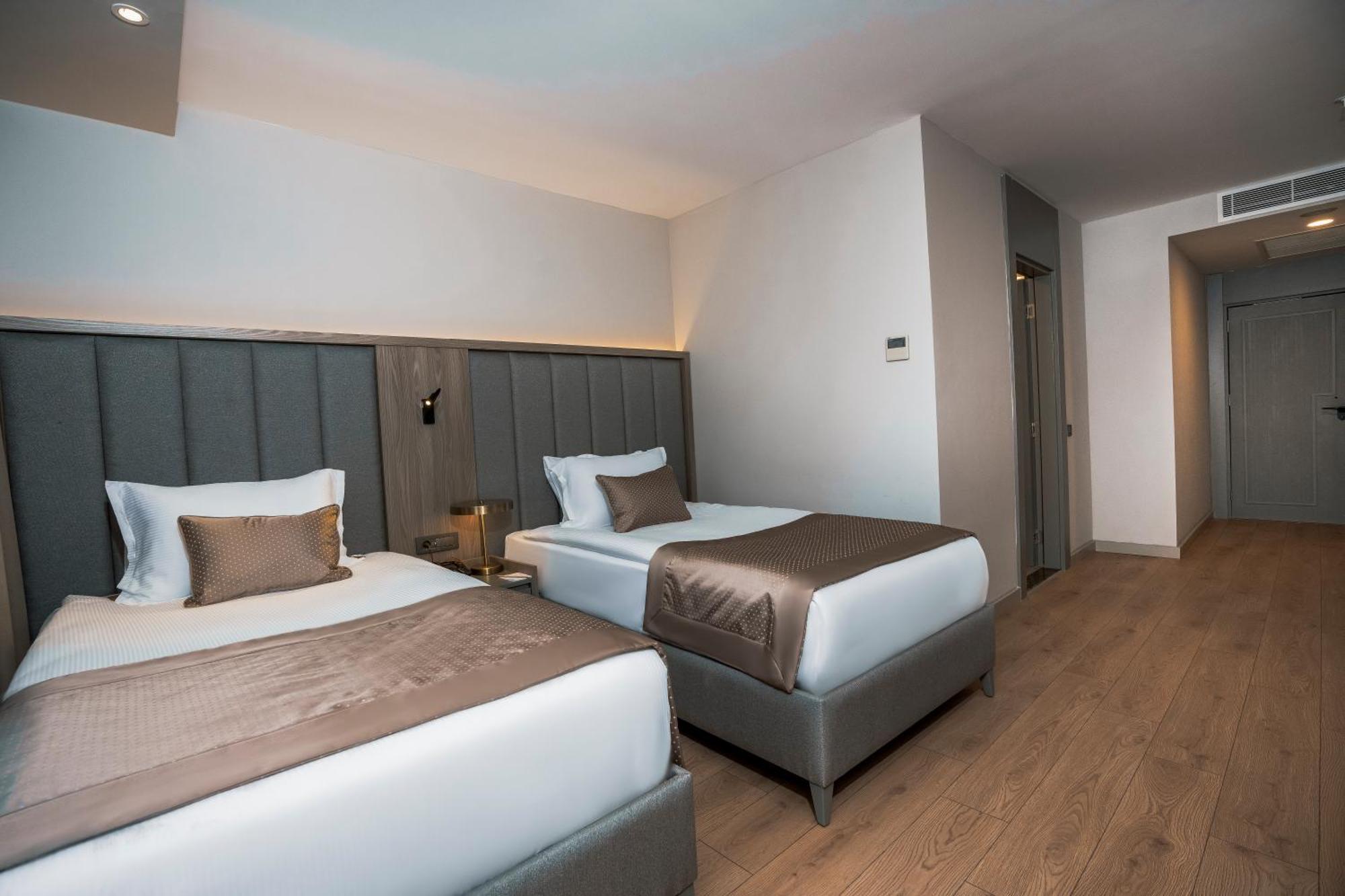 Renex Hotels Antalya Buitenkant foto